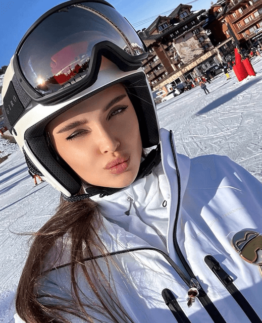 Каролина Севастьянова сейчас